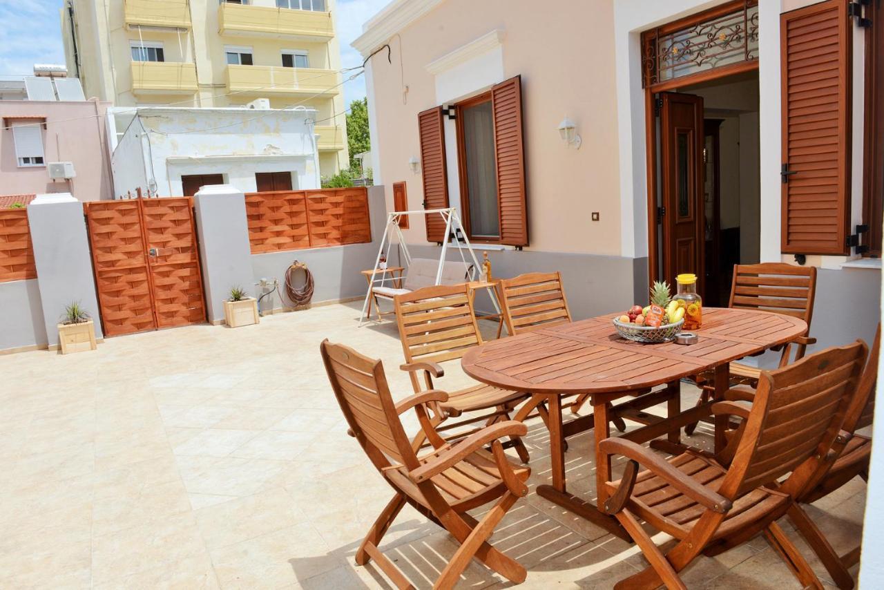 Classical Villa Archontiko D&M Rhodes City Bagian luar foto